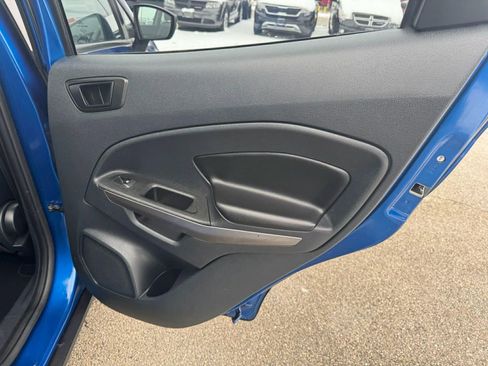 Used 2020 Ford EcoSport SES w/ SES Black Appearance Package image 18