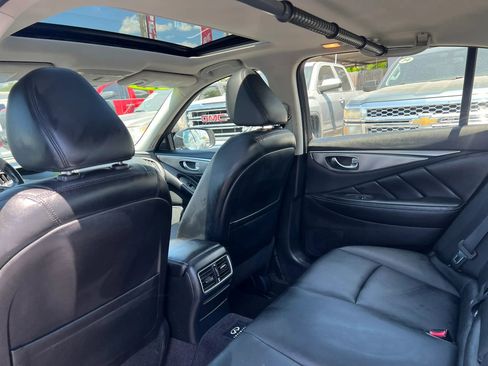 Used 2014 INFINITI Q50 Premium w/ Navigation Package RWD image 11