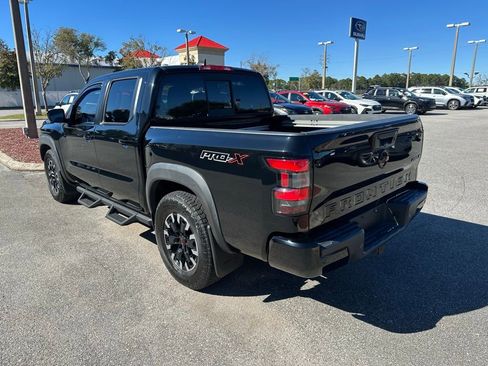 Used 2022 Nissan Frontier Pro-X image 9