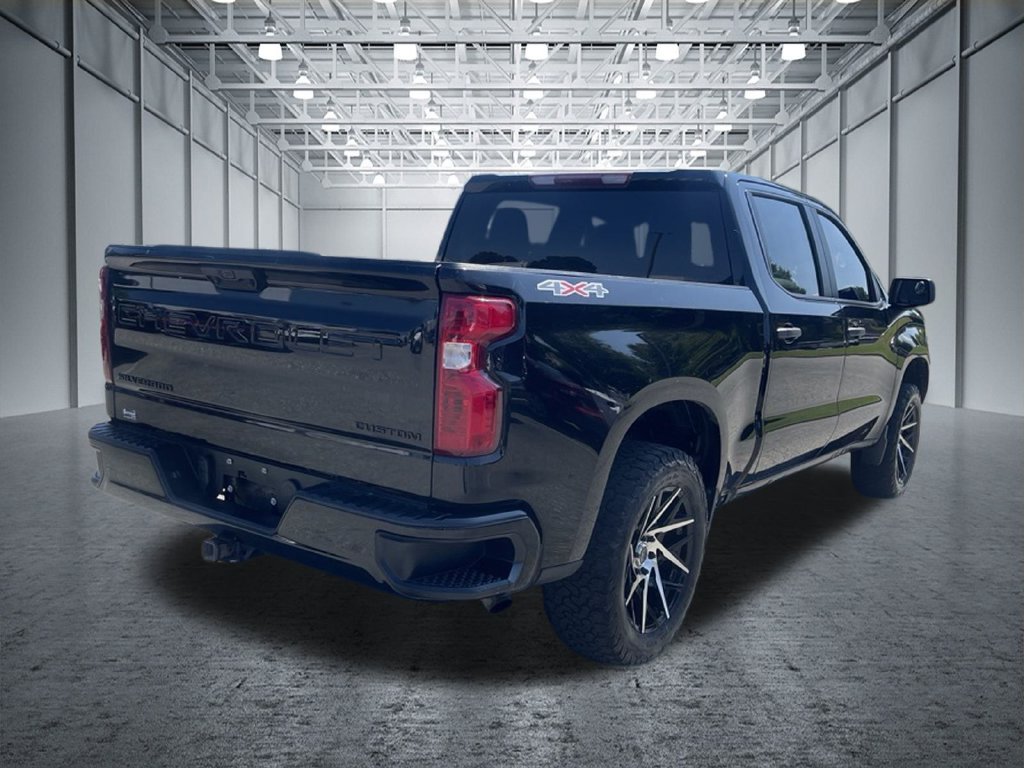 Used 2023 Chevrolet Silverado 1500 Custom AWD/4WD image 4