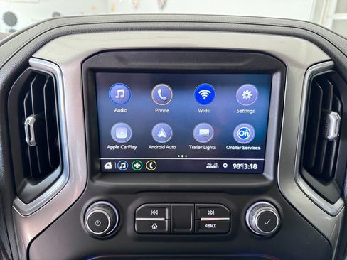 Certified 2021 Chevrolet Silverado 1500 LT AWD/4WD image 19
