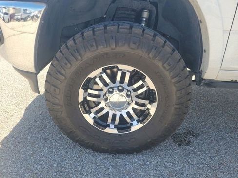 Used 2024 RAM 2500 Limited w/ Safety Group AWD/4WD image 32