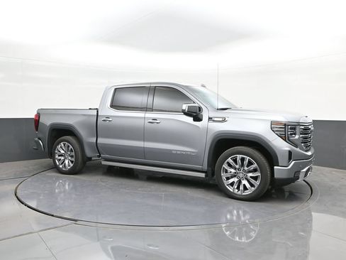 Used 2026 GMC Sierra 1500 Denali AWD/4WD image 17
