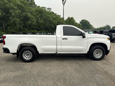 Used 2021 Chevrolet Silverado 1500 W/T w/ WT Value Package AWD/4WD image 3