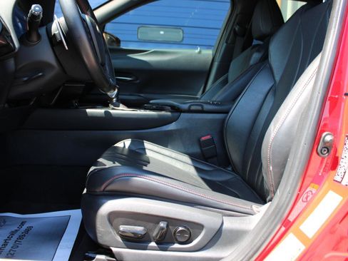 Used 2019 Lexus UX 200 F Sport w/ F Sport Premium Package FWD image 17