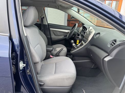 Used 2009 Toyota Matrix XRS image 19
