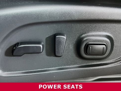 Used 2020 Nissan Titan PRO-4X w/ Pro-4x Utility Package image 4