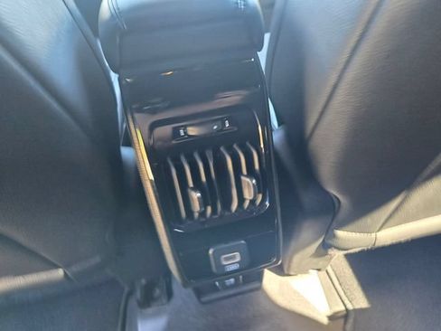 Used 2025 Jeep Compass Limited AWD/4WD image 21