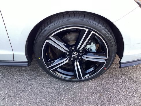 Used 2024 Honda Accord Sport image 34