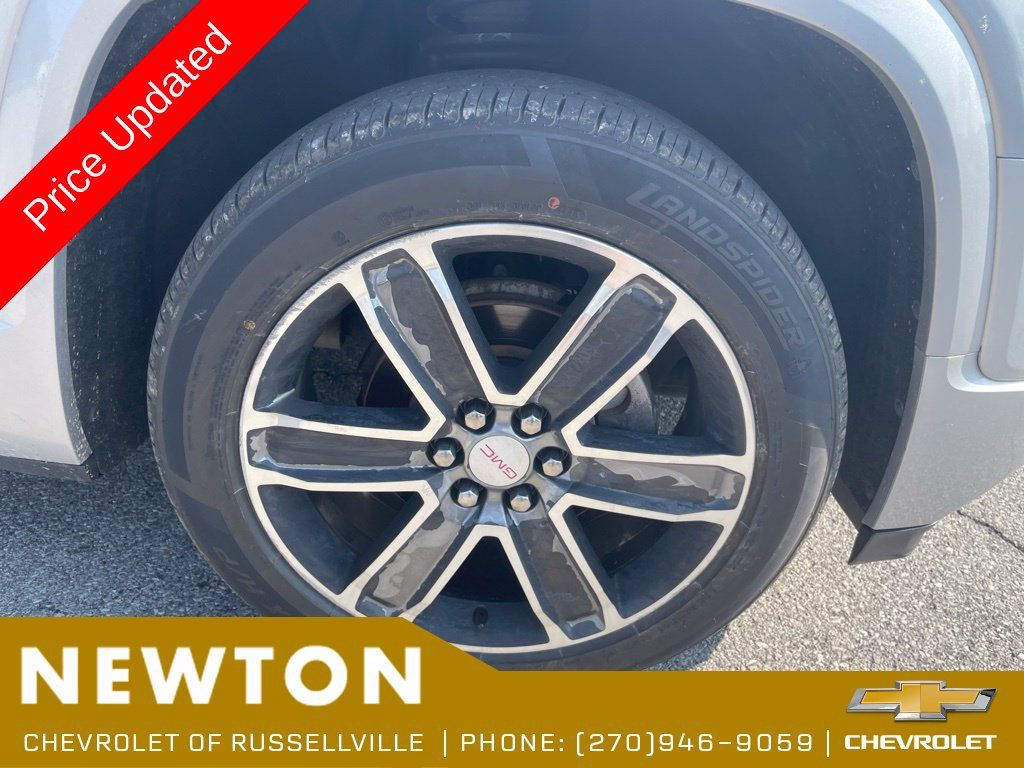 Used 2019 GMC Acadia Denali FWD image 18