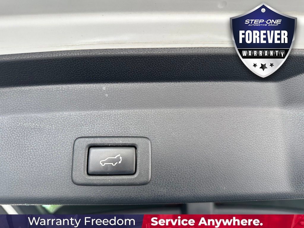 Used 2019 Subaru Ascent Touring w/ Popular Package #3 AWD/4WD image 33