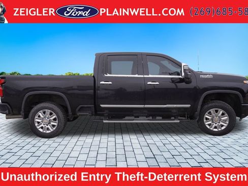 Used 2024 Chevrolet Silverado 2500 High Country AWD/4WD image 10