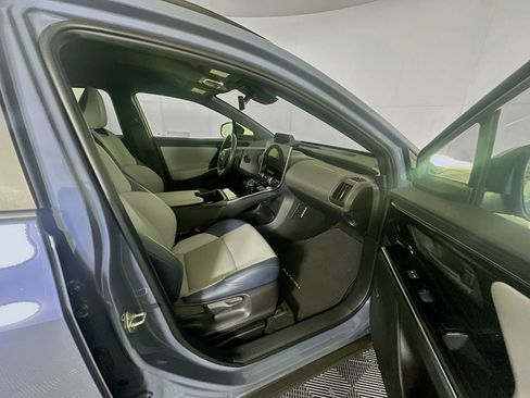 Used 2023 Subaru Solterra AWD image 31