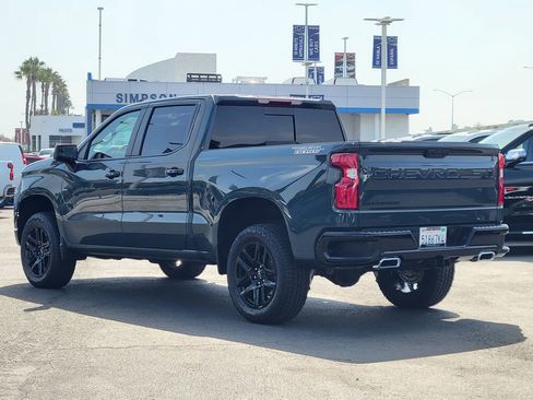 Used 2026 Chevrolet Silverado 1500 LT Trail Boss w/ Convenience Package II AWD/4WD image 2