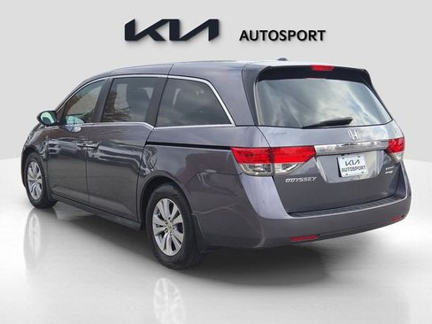 Used 2016 Honda Odyssey SE image 10