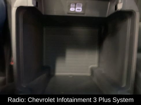 Used 2021 Chevrolet Suburban LT w/ LT Signature Package image 9