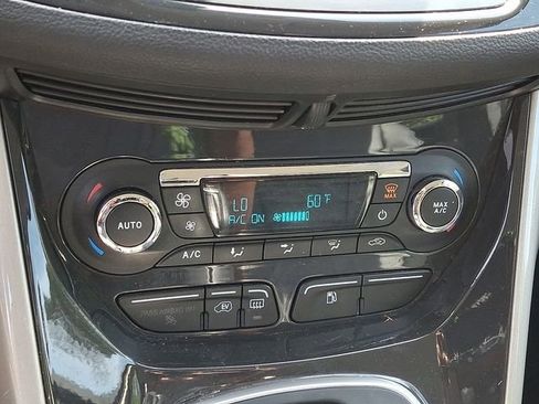 Used 2016 Ford C-MAX Energi SEL w/ Equipment Group 301A image 21