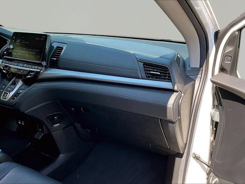 Certified 2026 Honda Odyssey EX-L image 19
