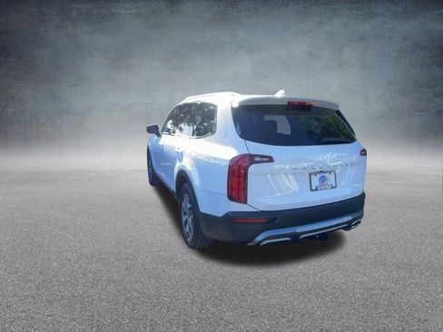 Used 2022 Kia Telluride EX w/ Towing Package FWD image 19
