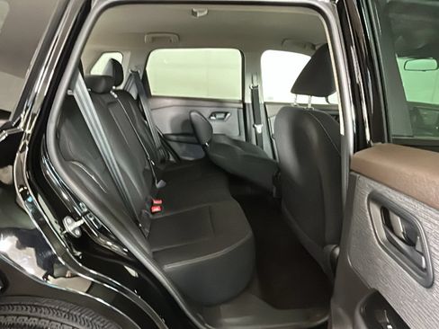 Used 2023 Nissan Rogue FWD image 34
