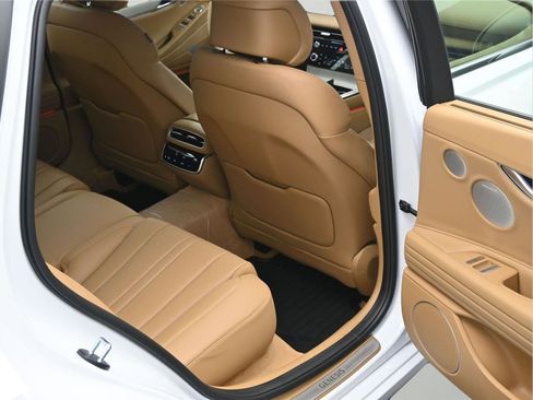 New 2026 Genesis G80 2.5T Advanced image 13