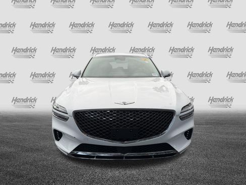 Used 2023 Genesis GV70 2.5T w/ Select Package AWD/4WD image 3
