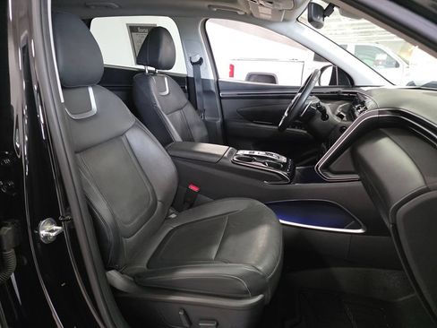 Used 2022 Hyundai Tucson Limited AWD/4WD image 12