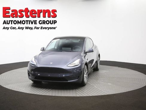 Used 2021 Tesla Model Y Long Range AWD/4WD image 49
