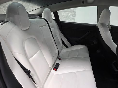 Used 2023 Tesla Model 3 Performance image 46