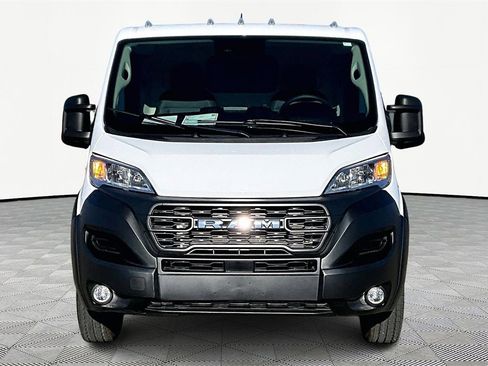 Used 2024 RAM ProMaster 2500 w/ Convenience Group image 3