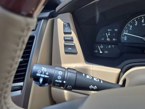Used 2007 Cadillac XLR RWD image 17