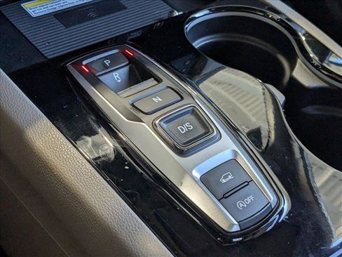 Used 2020 Honda Pilot Elite image 11