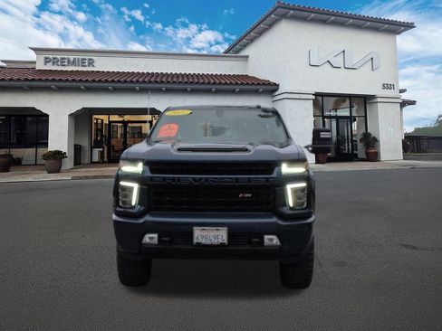 Used 2021 Chevrolet Silverado 2500 LT w/ Z71 Sport Edition AWD/4WD image 3