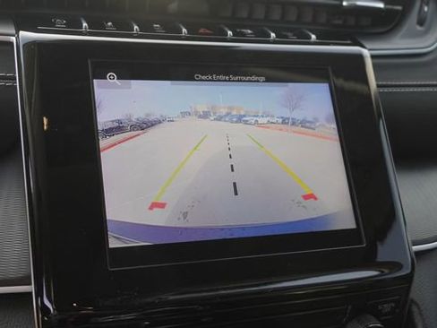 Used 2023 Jeep Grand Cherokee L Laredo image 24