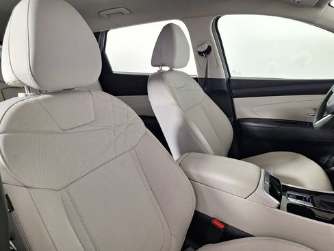 Used 2026 Hyundai Tucson SE FWD image 25