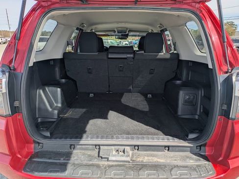 Used 2020 Toyota 4Runner SR5 image 14