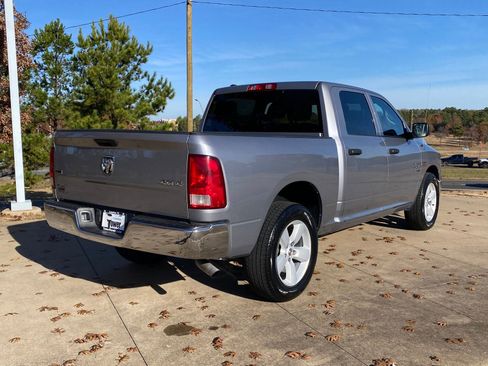 Used 2023 RAM 1500 Classic SLT image 6