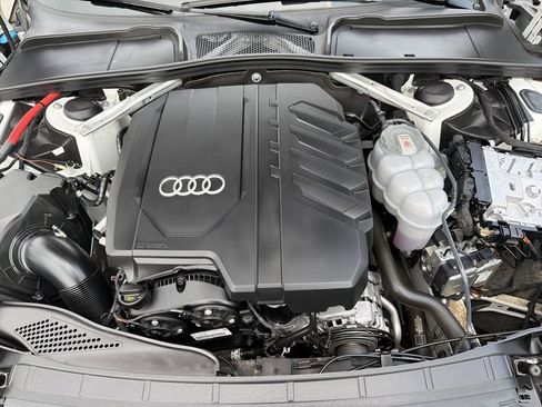 Used 2025 Audi A5 2.0T Premium Plus AWD/4WD image 18