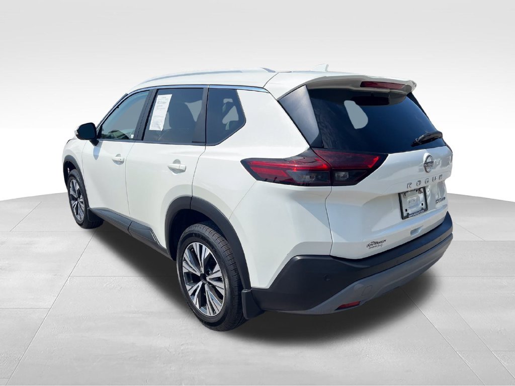 Used 2023 Nissan Rogue SV w/ SV Premium B Package AWD/4WD image 3