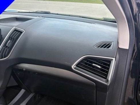 Used 2024 Ford Edge SEL AWD/4WD image 30