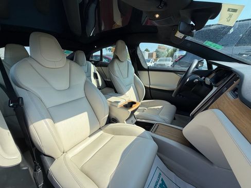 Used 2019 Tesla Model S Performance AWD/4WD image 4
