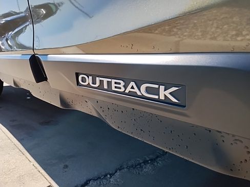 Certified 2025 Subaru Outback Limited image 14