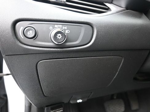 Certified 2023 Chevrolet Malibu LT image 12