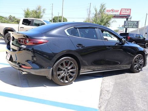 Used 2021 MAZDA MAZDA3 s FWD image 8