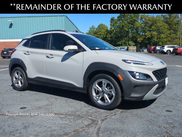 Used 2023 Hyundai Kona SEL FWD image 2