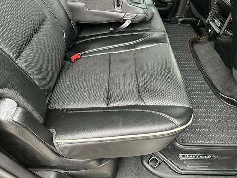 Used 2021 RAM 1500 Limited image 18