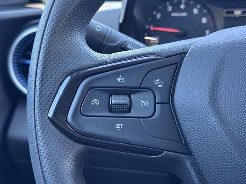 Used 2024 Chevrolet Trax LS w/ LS Convenience Package image 21