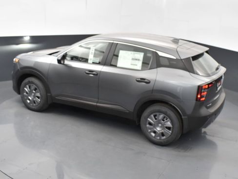 Used 2025 Nissan Kicks S image 46