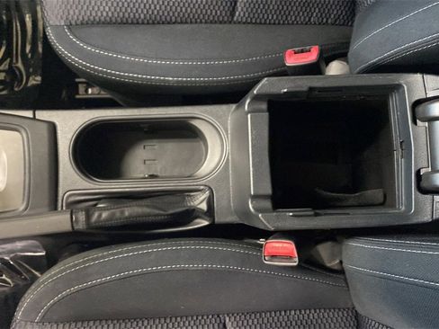 Used 2018 Subaru Forester 2.5i Premium image 19