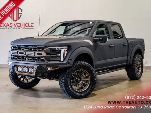 Used 2025 Ford F150 Raptor image 1